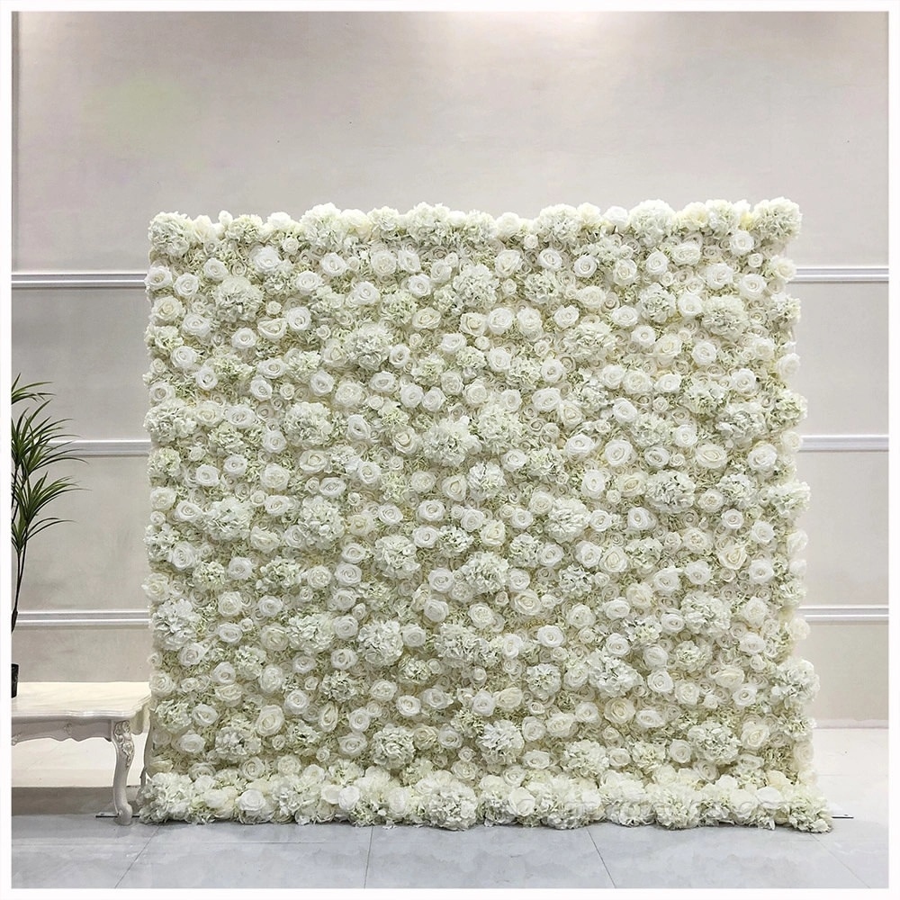 mur de roses pour un coin de photo en bretagne
